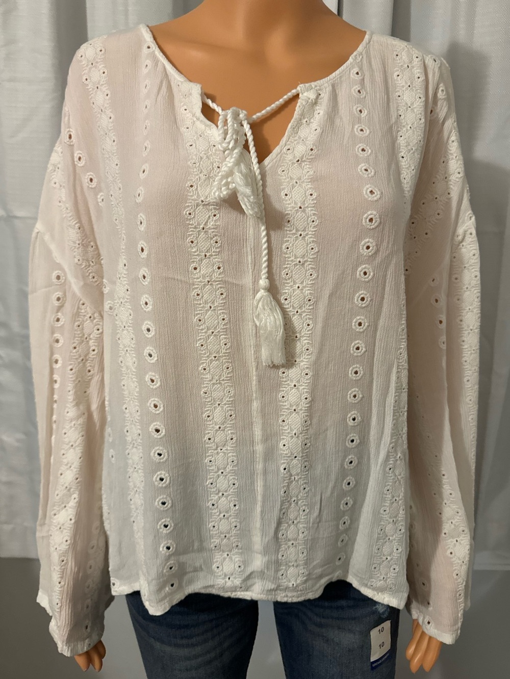 Pretty RD + Koko size S white embroidered eyelet bell sleeve tie neck blouse new